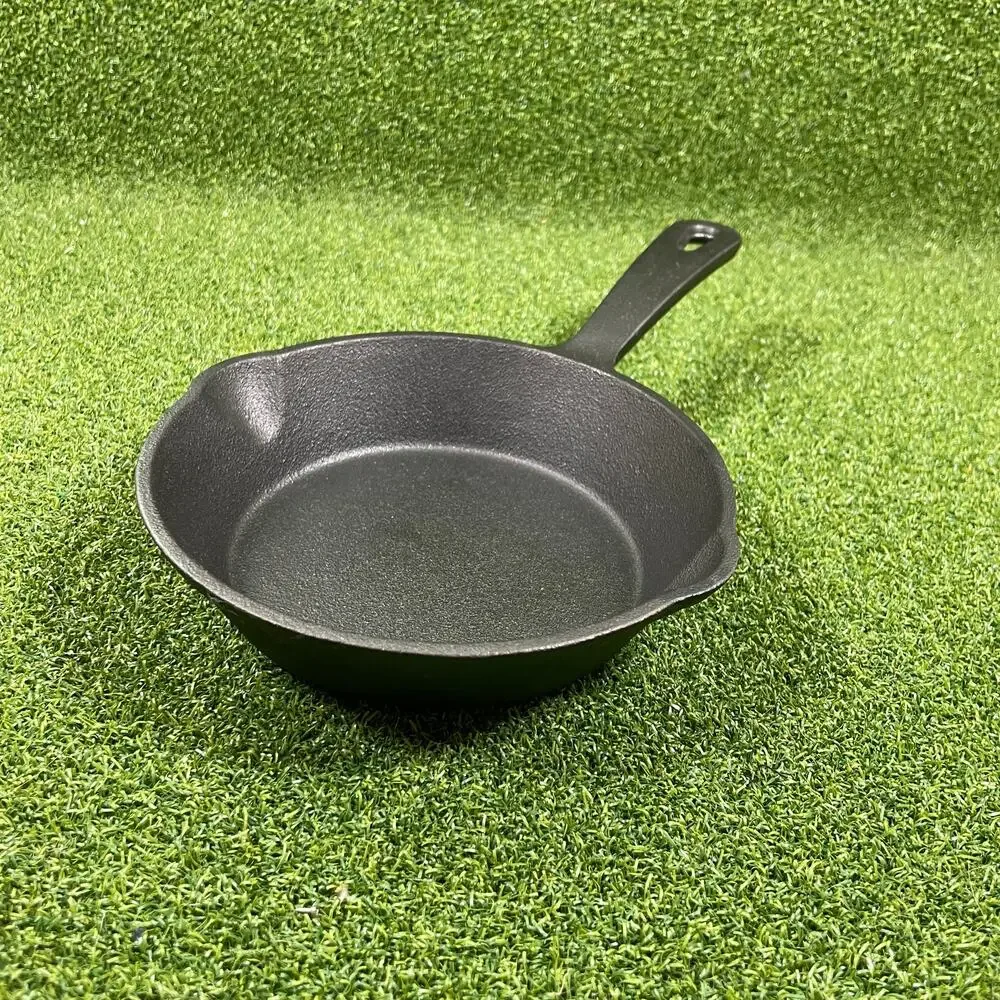 Cast Iron Deep Skillet Black 6